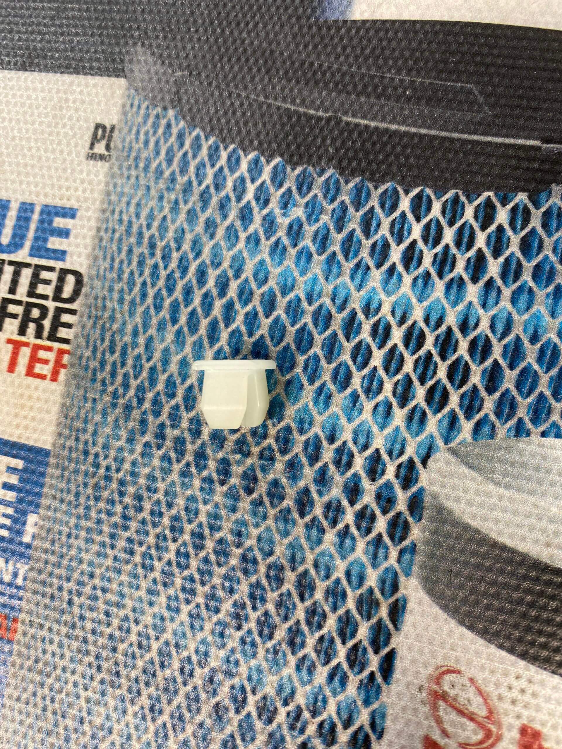 F2 RETAINER